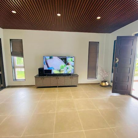 V R Farms Exotic Villa Venkatāpur Exteriér fotografie