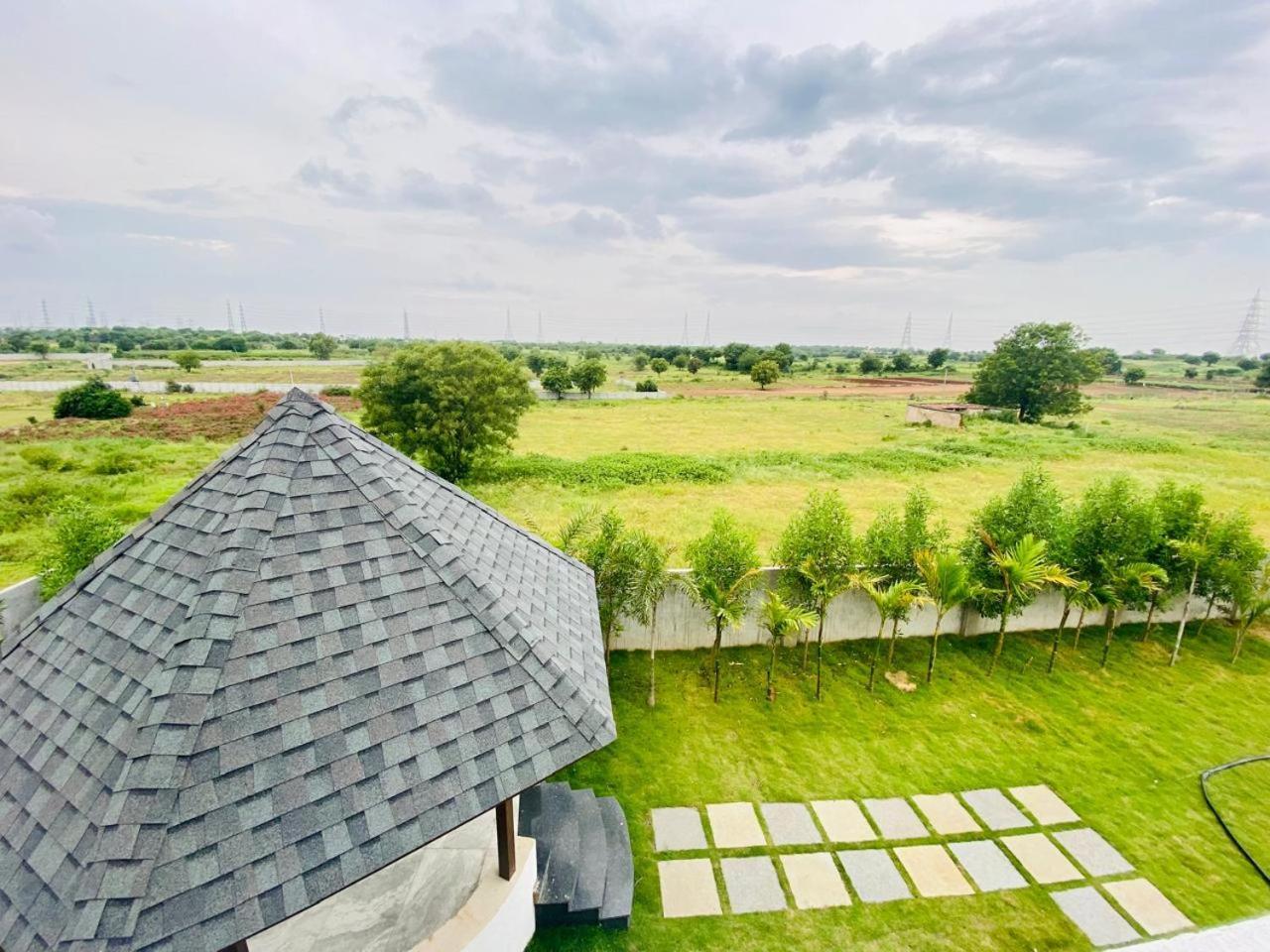 V R Farms Exotic Villa Venkatāpur Exteriér fotografie
