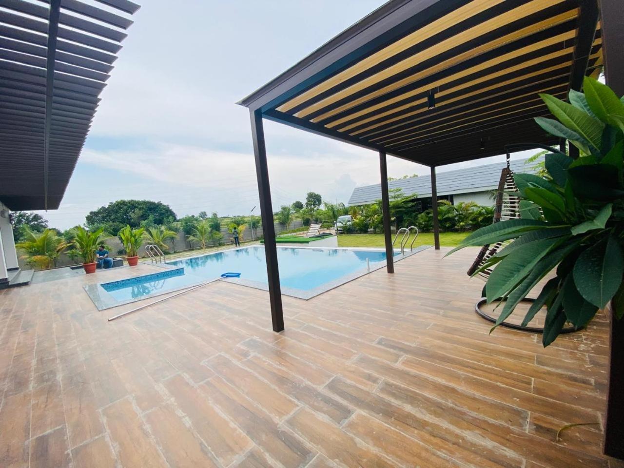 V R Farms Exotic Villa Venkatāpur Exteriér fotografie