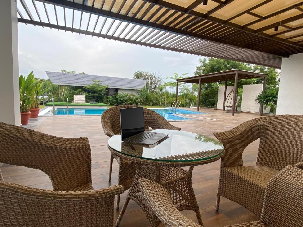 V R Farms Exotic Villa Venkatāpur Exteriér fotografie