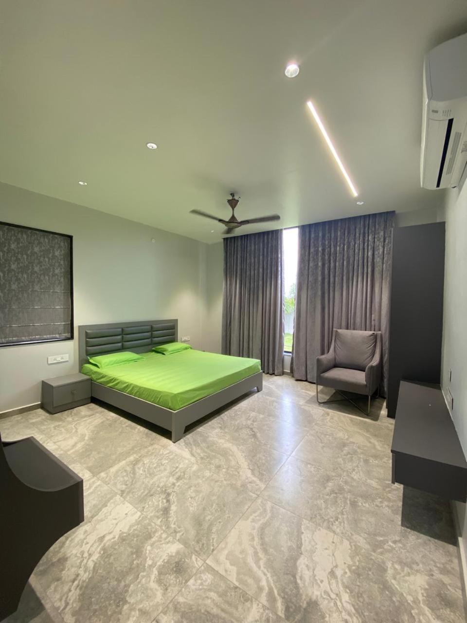 V R Farms Exotic Villa Venkatāpur Exteriér fotografie